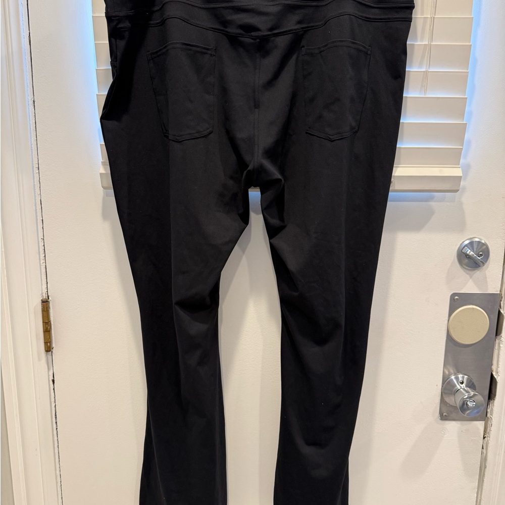 NWT HALARA Black Boot Cut Flare Pants - Picture 6 of 9